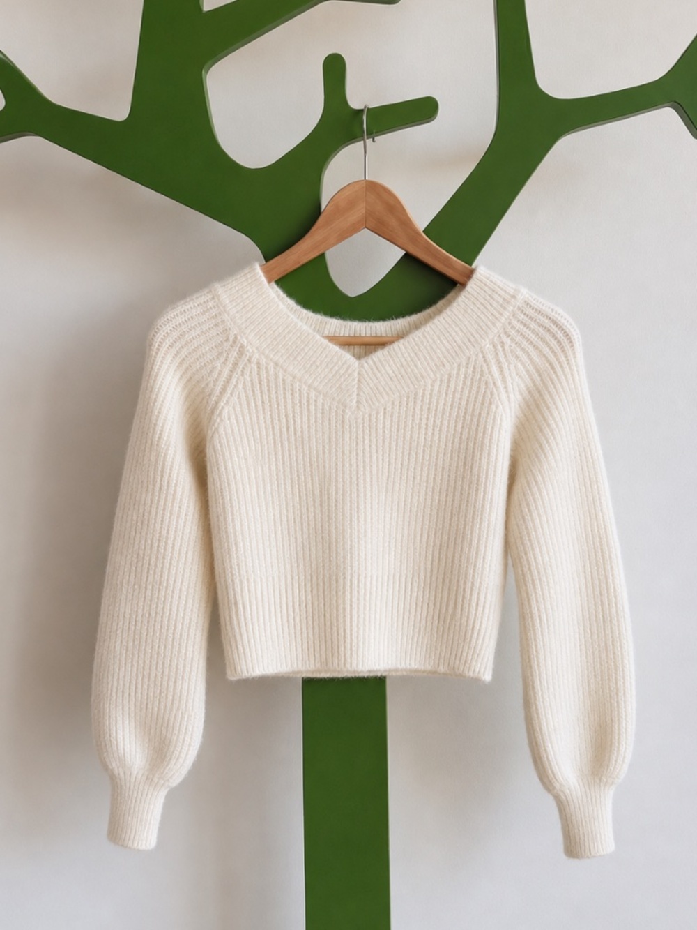 Happily Grey Ivory Cropped V Neck Fuzzy Knit Sweater XS